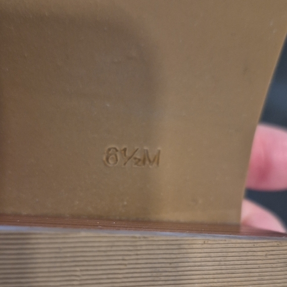 Talbots Maddie Women's Brown Woven Clog Mules Leather Embossed - Picture 8 of 10